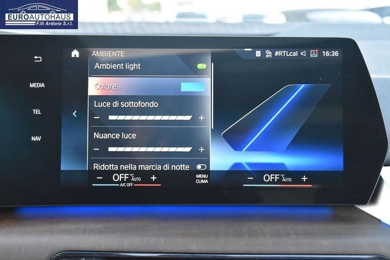 BMW Serie 2 Active Tourer 218d Active Tourer Luxury auto *TETTUCCIO*