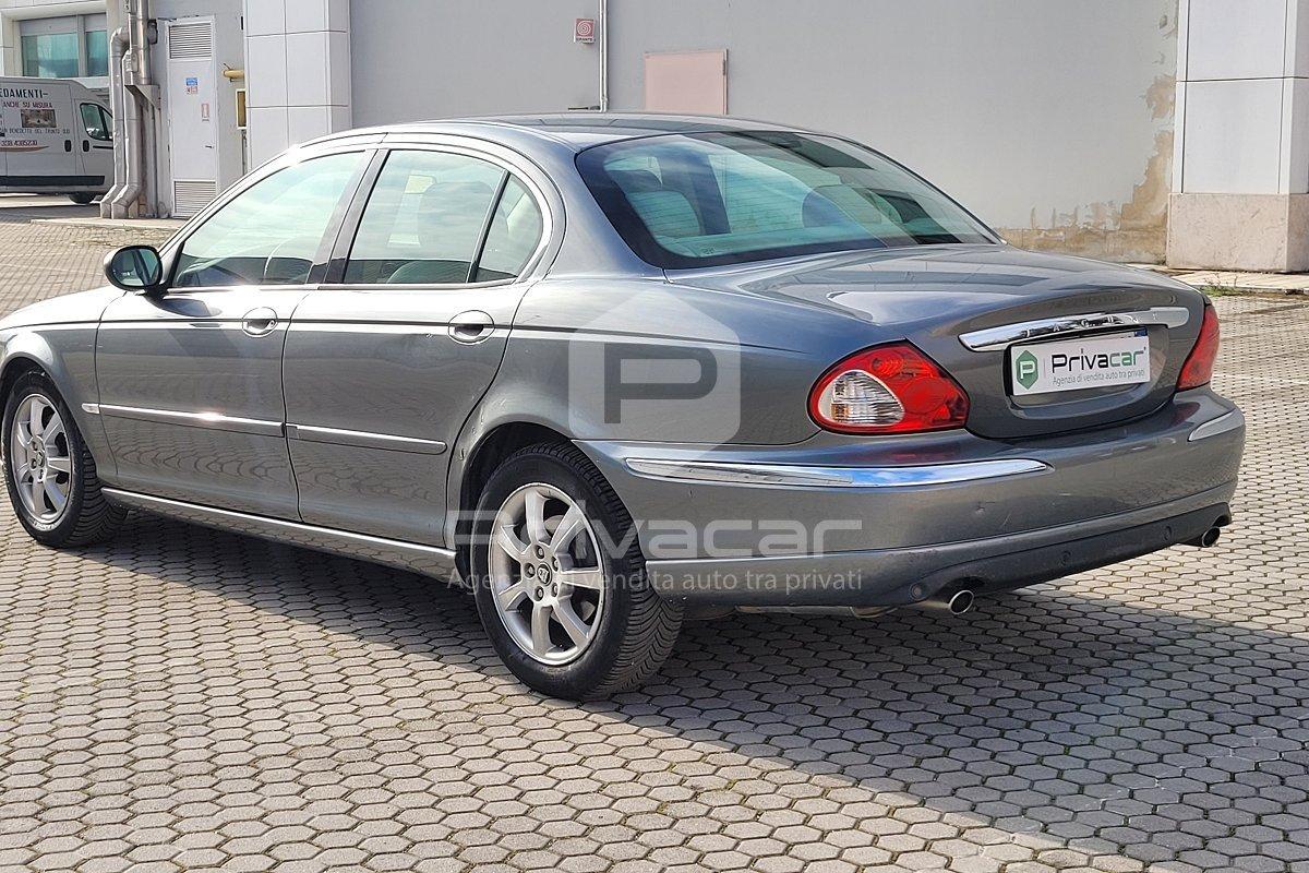 JAGUAR X-Type 2.5 V6 24V cat Executive