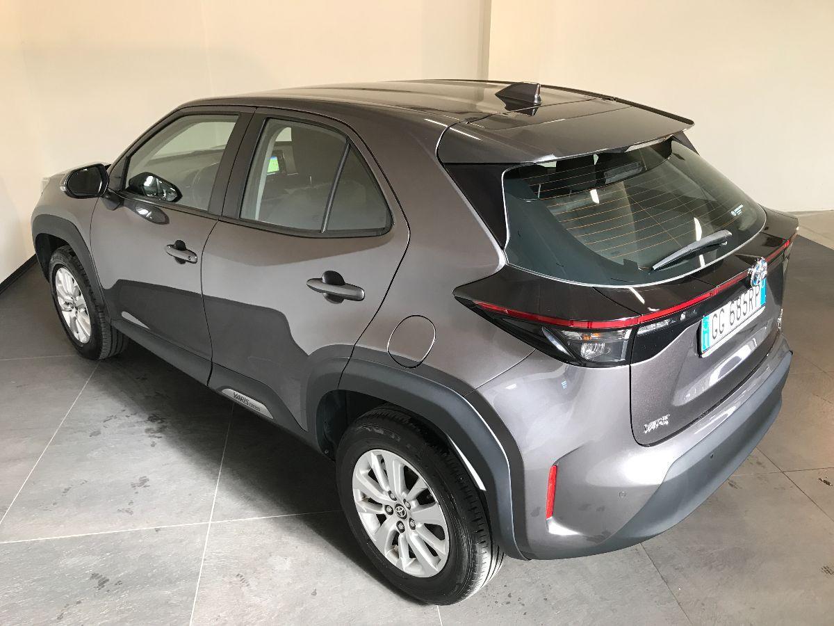 TOYOTA Yaris Cross 1.5 Hybrid 5p. E-CVT Active