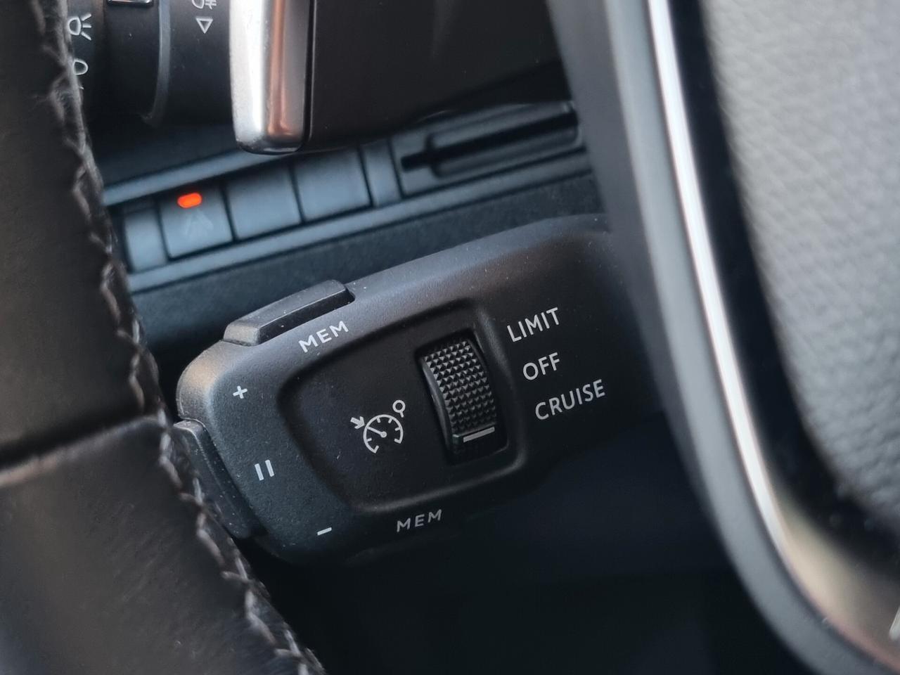 Peugeot 5008 BlueHDi 130 S&S EAT8 Allure Pack