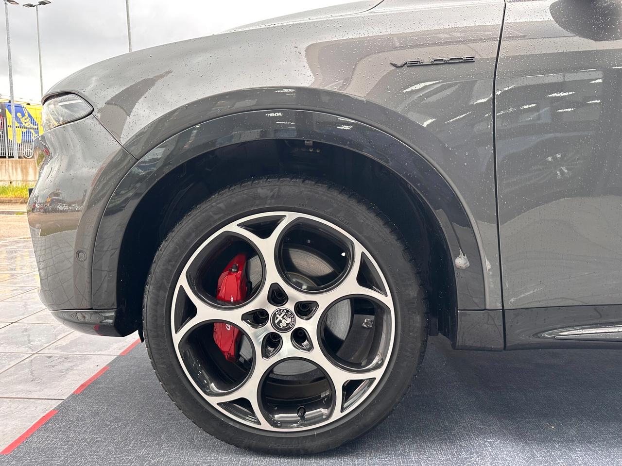 Alfa Romeo Tonale 1.3 280 CV PHEV AT6 Q4 Veloce