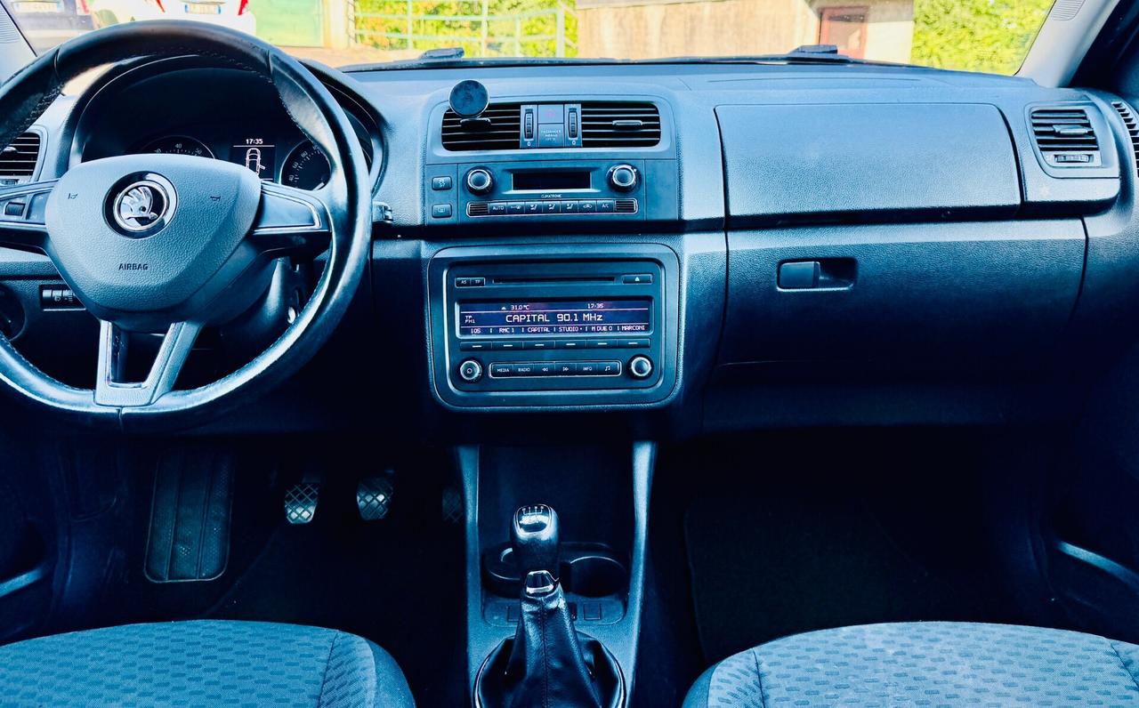 Skoda Fabia 1.2 12V 70CV 5p. Ok Neopatentati Autocarro