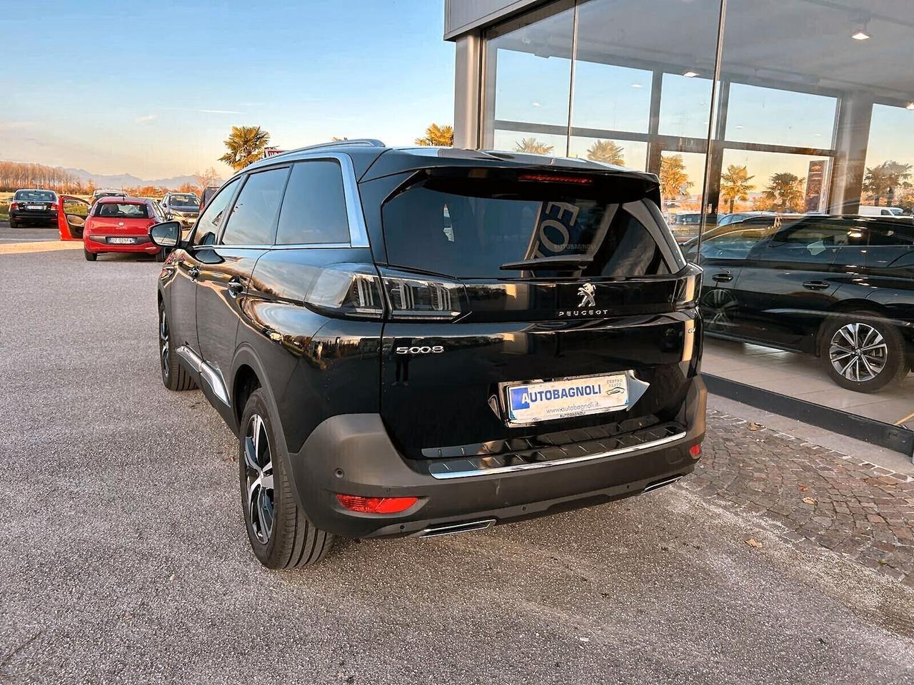 Peugeot 5008 GT PureTech 130 6mt 7 posti KM 0