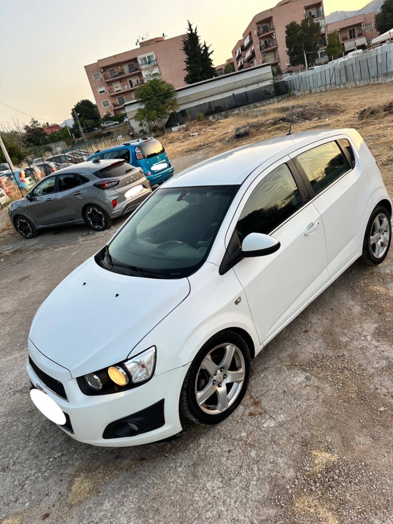 Chevrolet Aveo 1.3 diesel 95CV S&S 5 porte LTZ