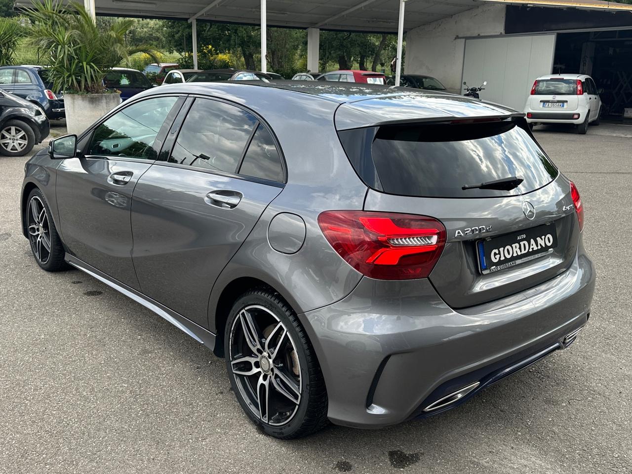 Mercedes A200d 4 matic premium amg