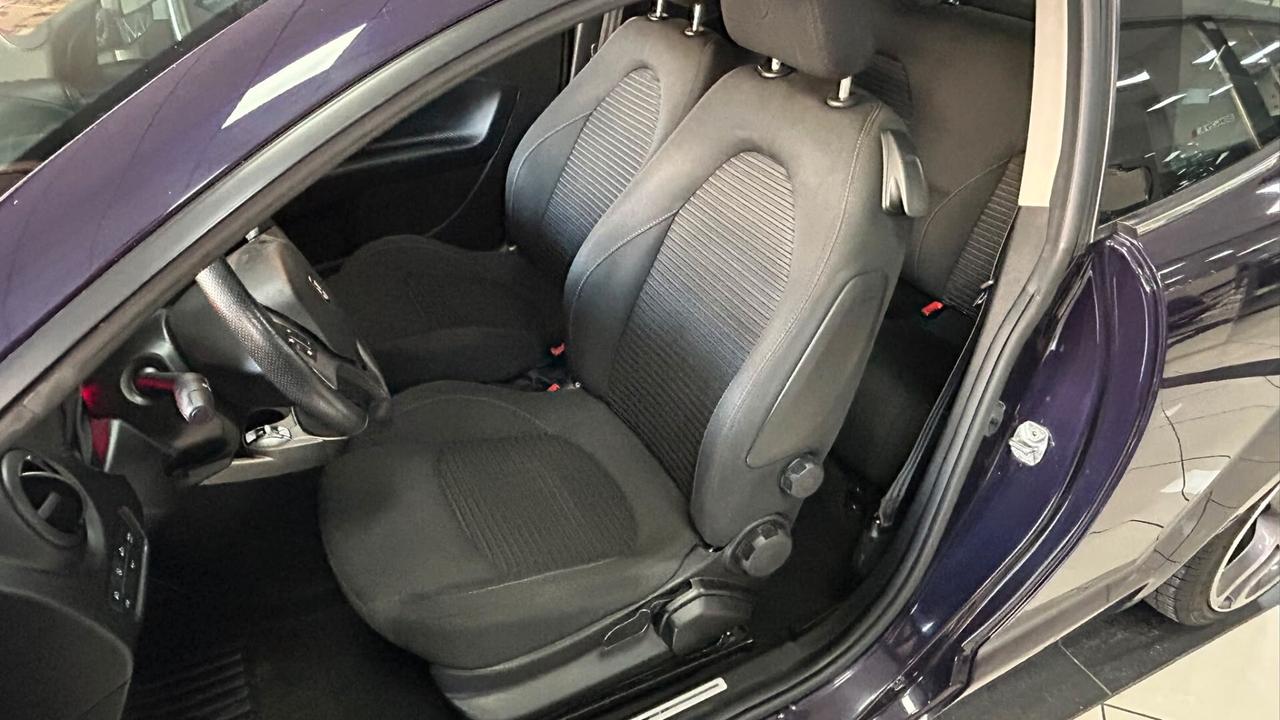 Alfa Romeo MiTo 1.4 105 CV M.air S&S Distinctive