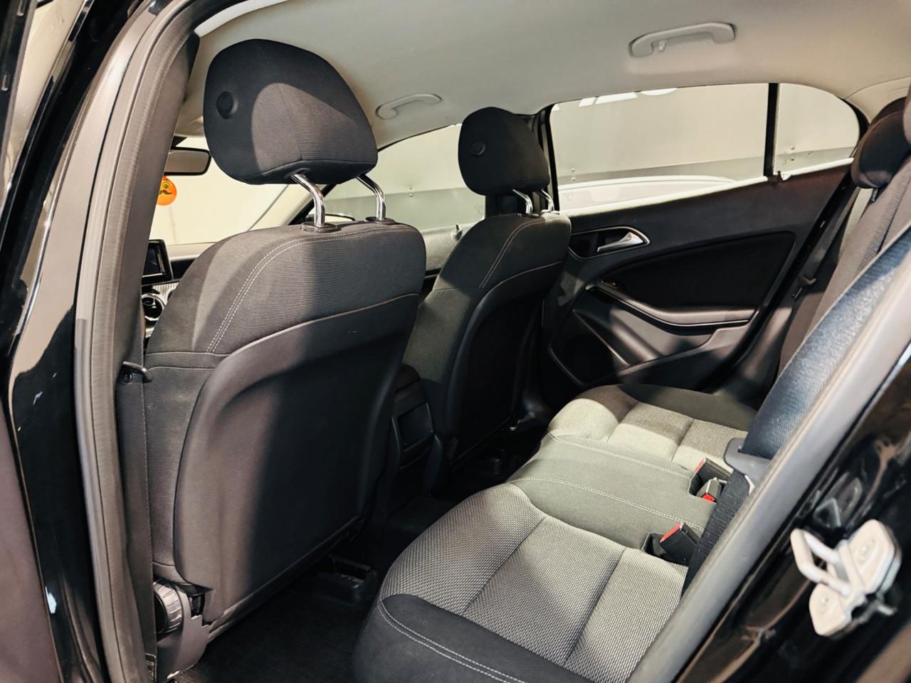 Mercedes-benz GLA 180 CDI SPORT*AUTOMATICA*80 MILA KM*