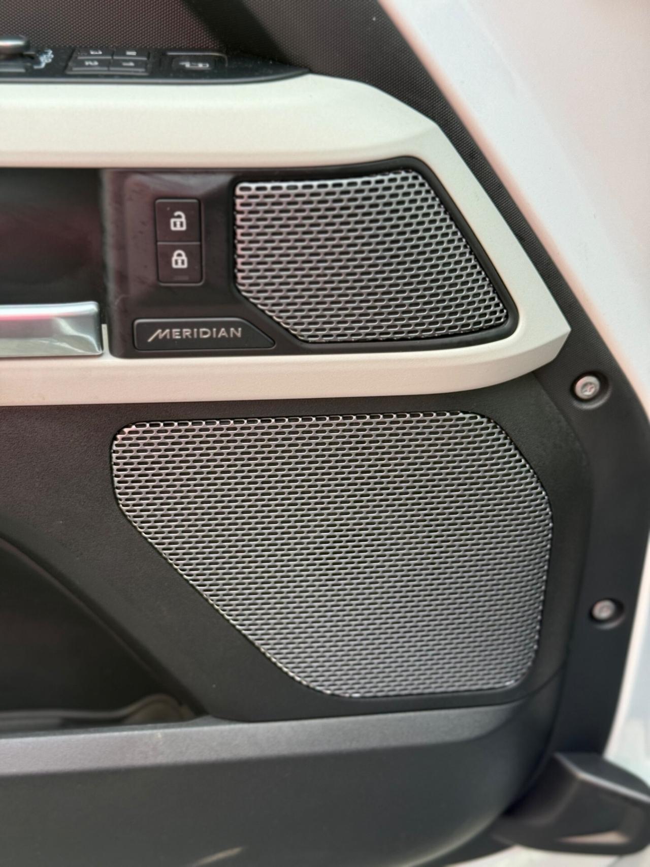 Land Rover Defender 110 2.0 si4 phev SE PHEV awd 4