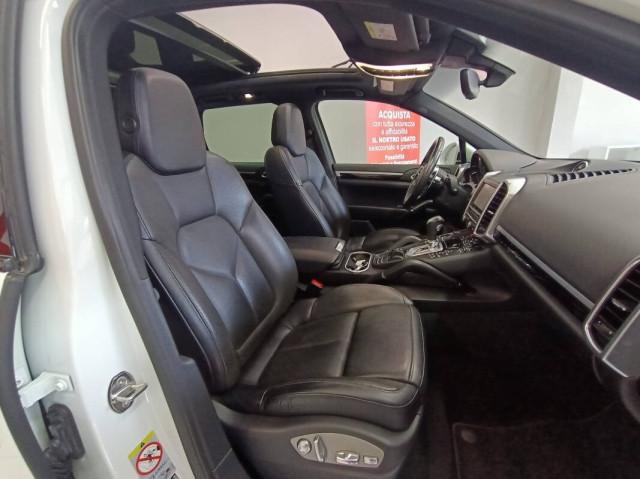 Porsche Cayenne Cayenne 3.0 tiptronic