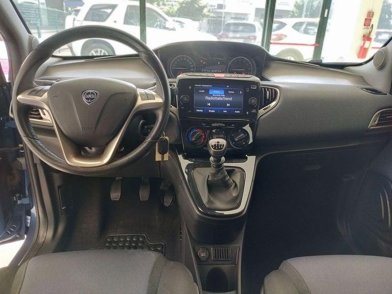 Lancia Ypsilon 1.0 FireFly 5 porte S&S Hybrid Gold