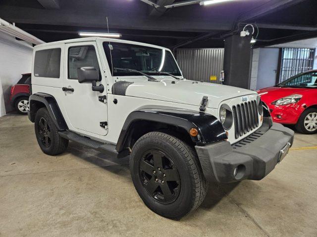 JEEP Wrangler Unlimited 2.8 CRD DPF Sahara Auto