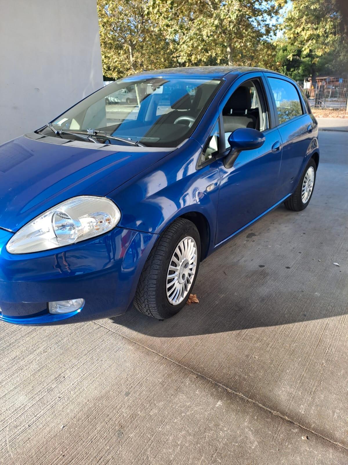 Fiat Grande Punto 1.3 MJT 90 CV 5porte Emotion