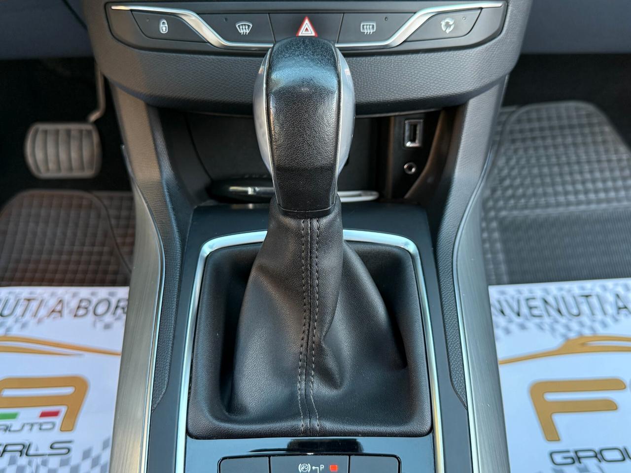 Peugeot 308 BlueHDi EAT6 Allure NAVI PELLE LED