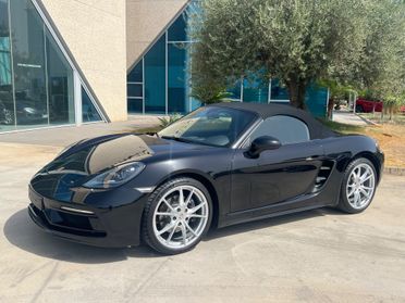 Porsche Boxster 718 2.0 300CV pdk sport design
