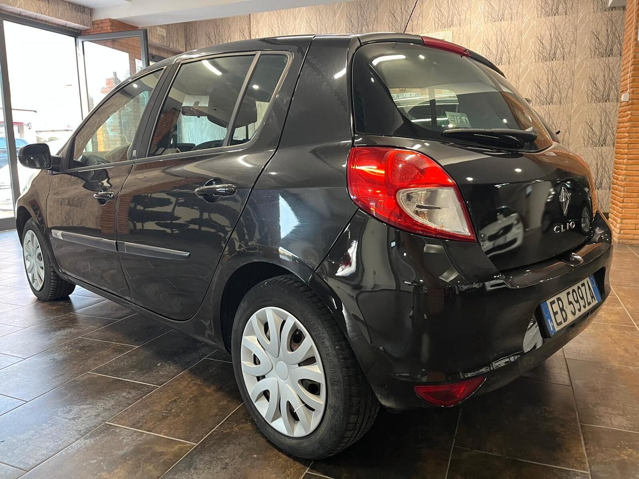 Renault Clio 1.2 16V 5 porte GPL Dynamique