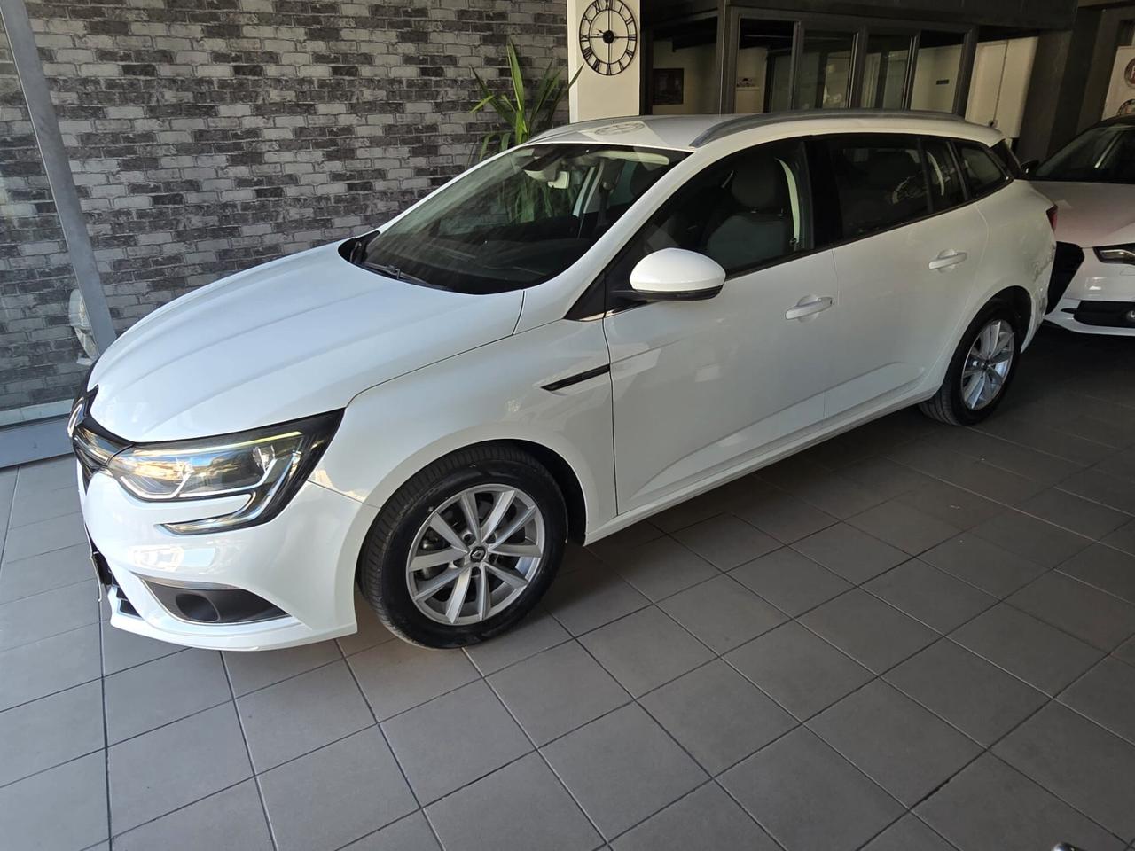 Renault Megane Mégane Sporter dCi 8V 110 CV EDC Energy Intens