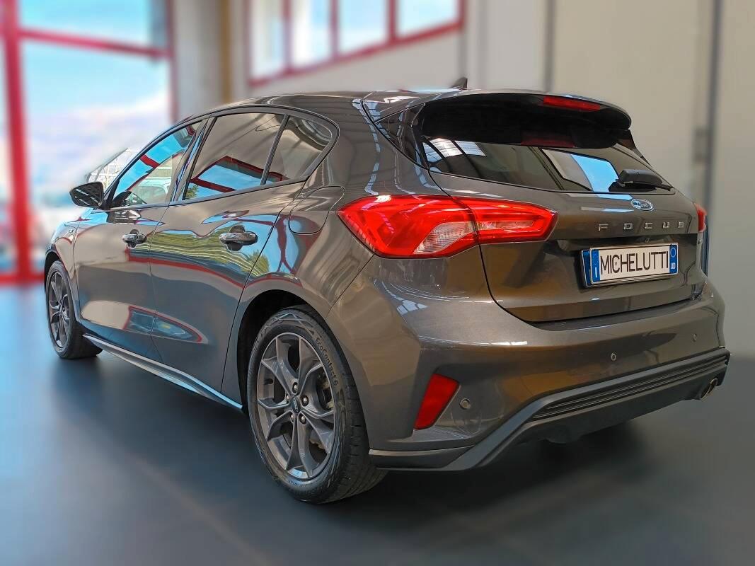 Ford Focus 125 cv Ibrida St-Line