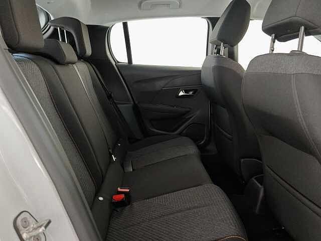 Peugeot 208 Hybrid 100 e-DCS6 Style