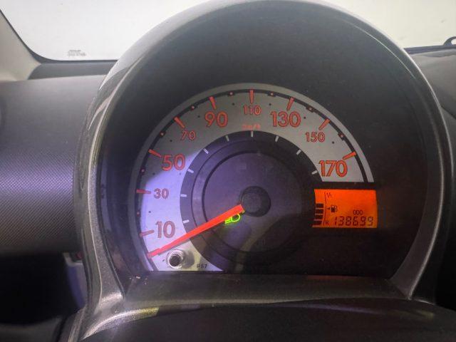 TOYOTA Aygo 1.0 12V VVT-i 5 porte Sol Red Edition