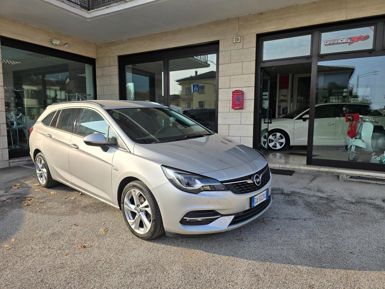 Opel Astra 1.5 CDTI 122 CV Sports Tourer 2020