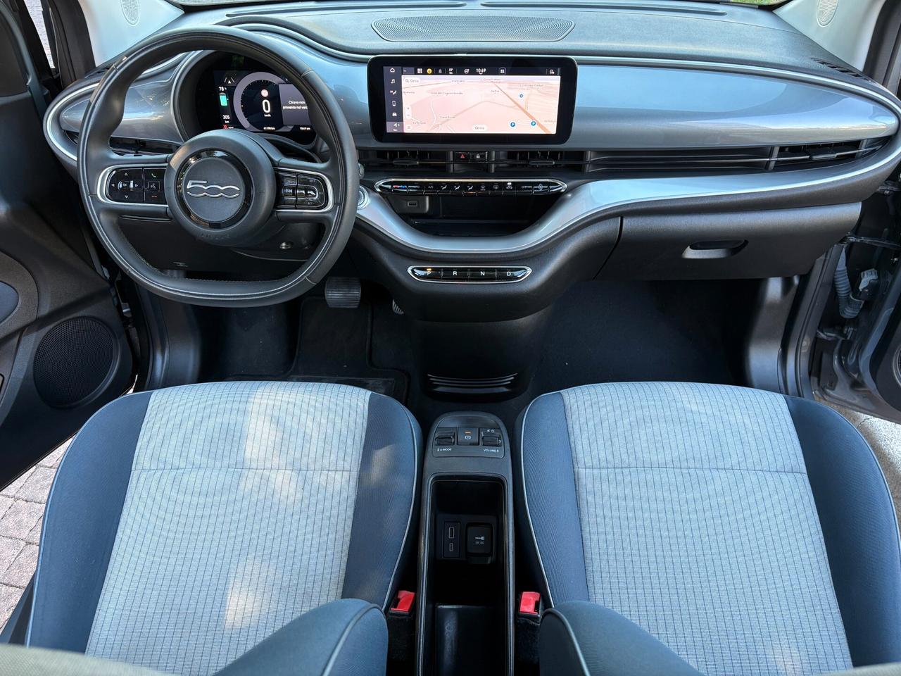 Fiat 500 500e Berlina 42 kWh Icon-Auton.320Km-CarPlay-Android-SOH Certificato