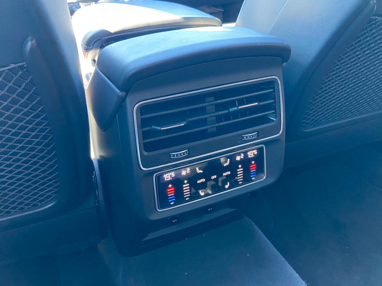 Audi RS Q8 4.0 mhev quattro tiptronic