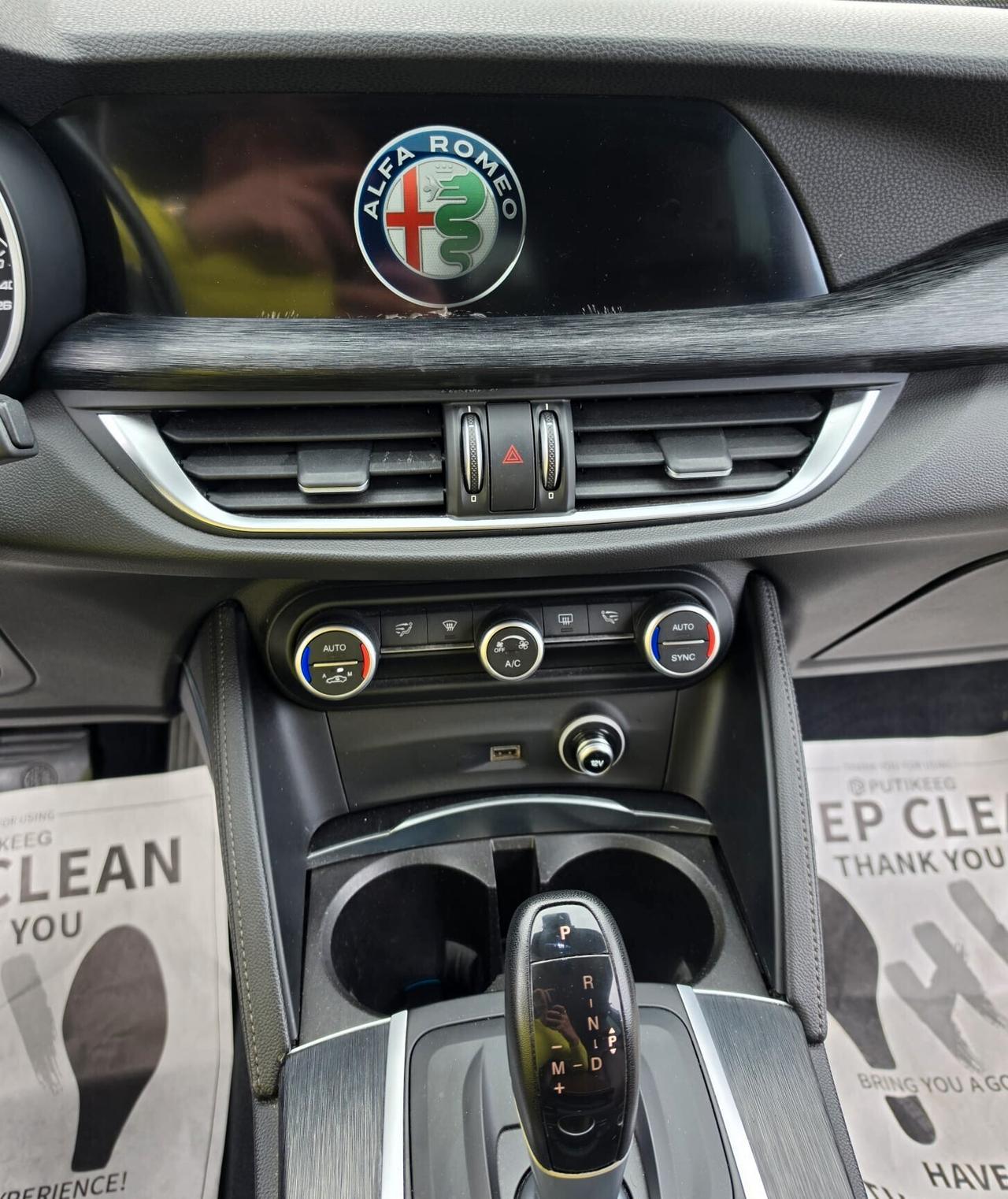 Alfa Romeo Stelvio AT8 Q4 Ti FULL OPTIONAL