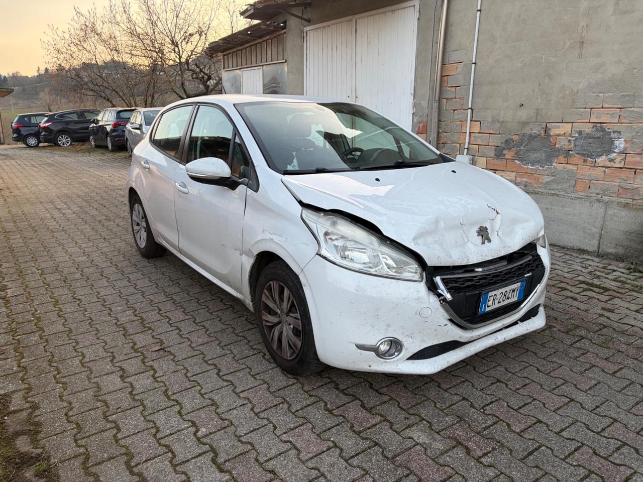Peugeot 208 1.2 BENZINA 82 CV INCIDENTATA