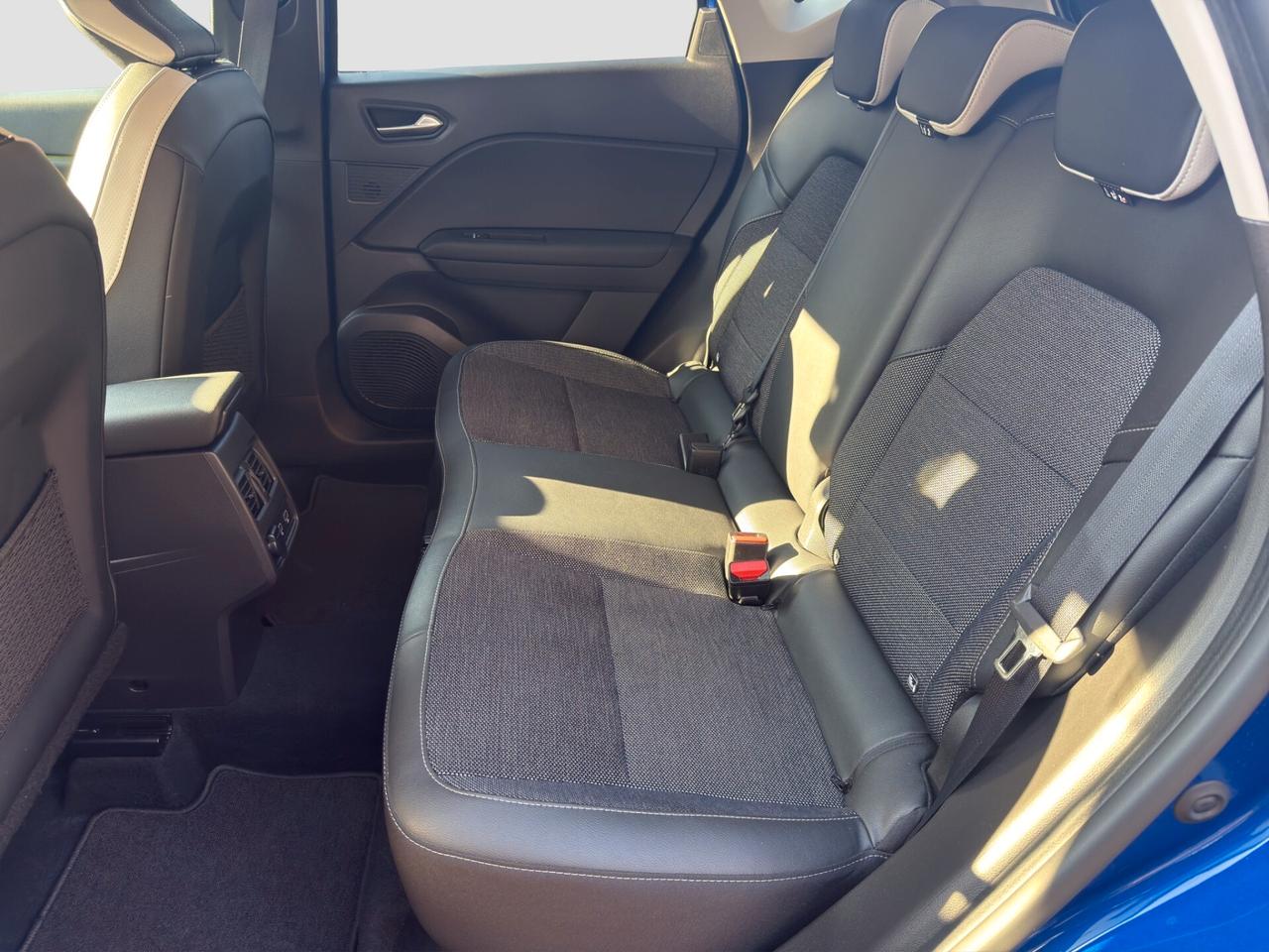 Renault Captur Full Hybrid E-Tech 145 CV Techno Fast Track