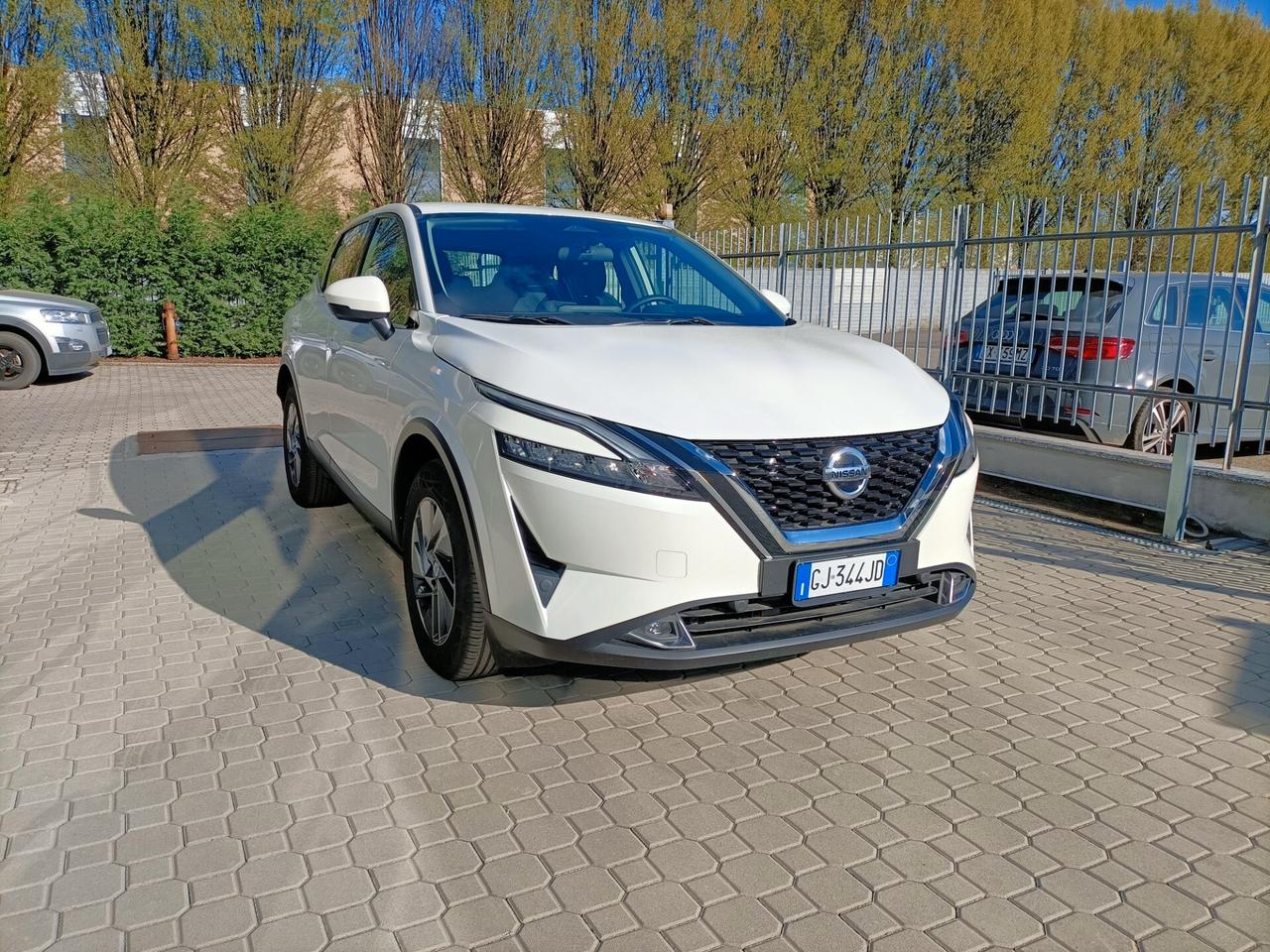 Nissan Qashqai MHEV 140 CV Business