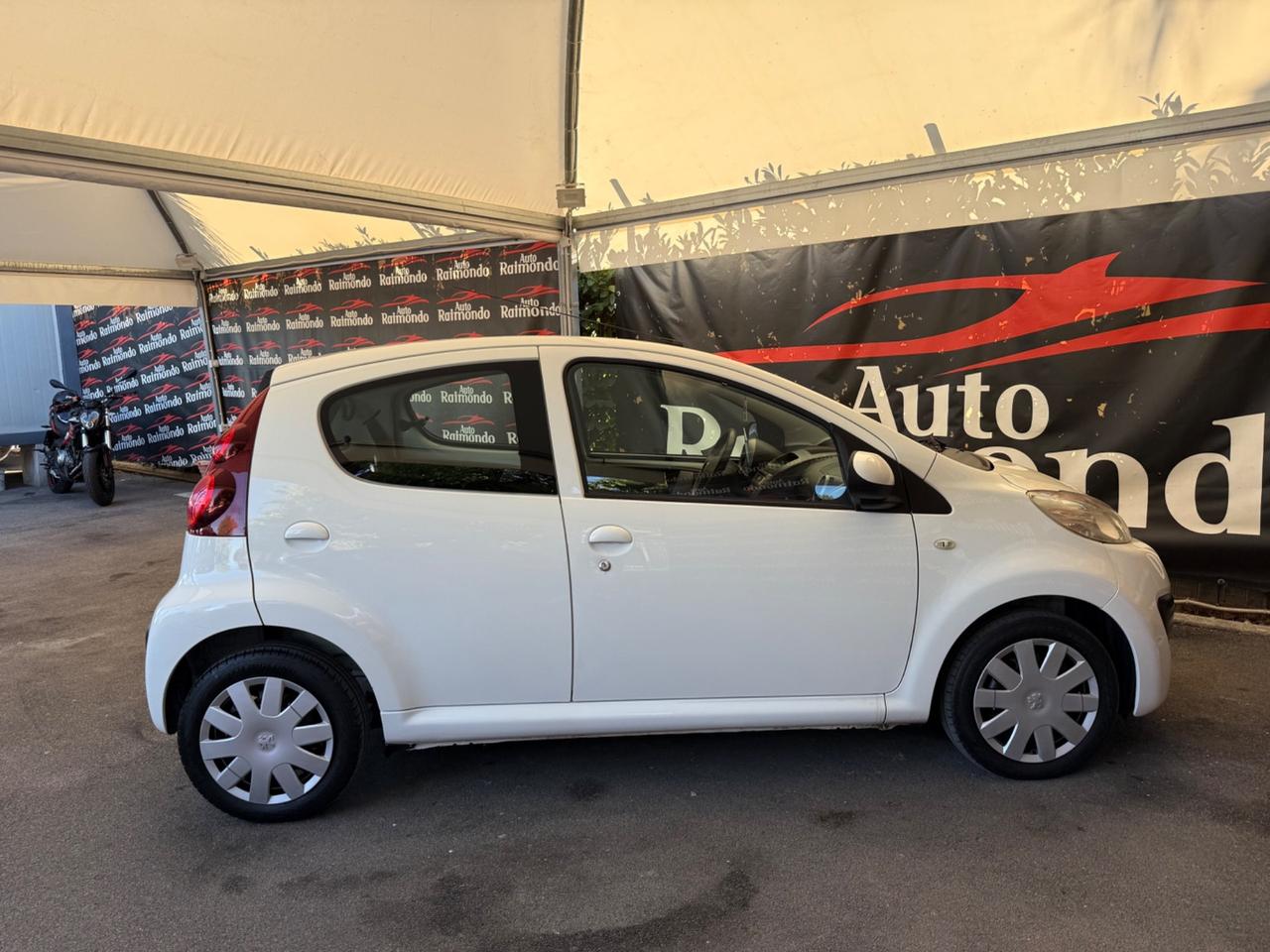 Peugeot 107 Benzina 5 Porte