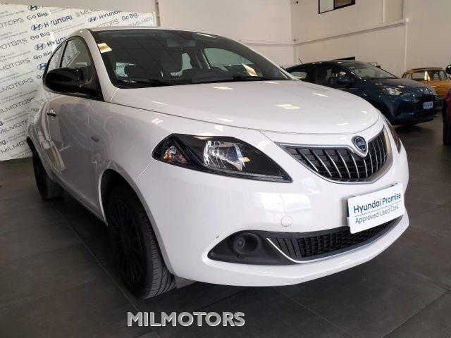 LANCIA Ypsilon 1.2 69 CV 5 porte GPL Ecochic Silver