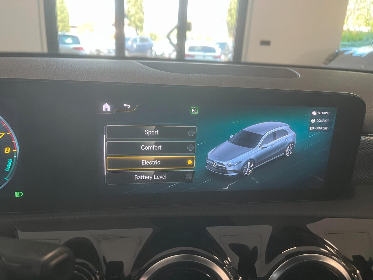 Mercedes-benz A 250 e Automatic EQ-Power Sport