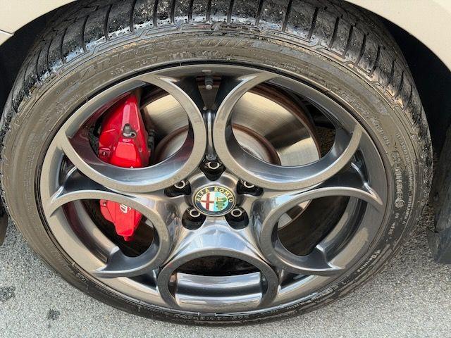 ALFA ROMEO Giulietta 1750 Turbo TCT Quadrifoglio Verde