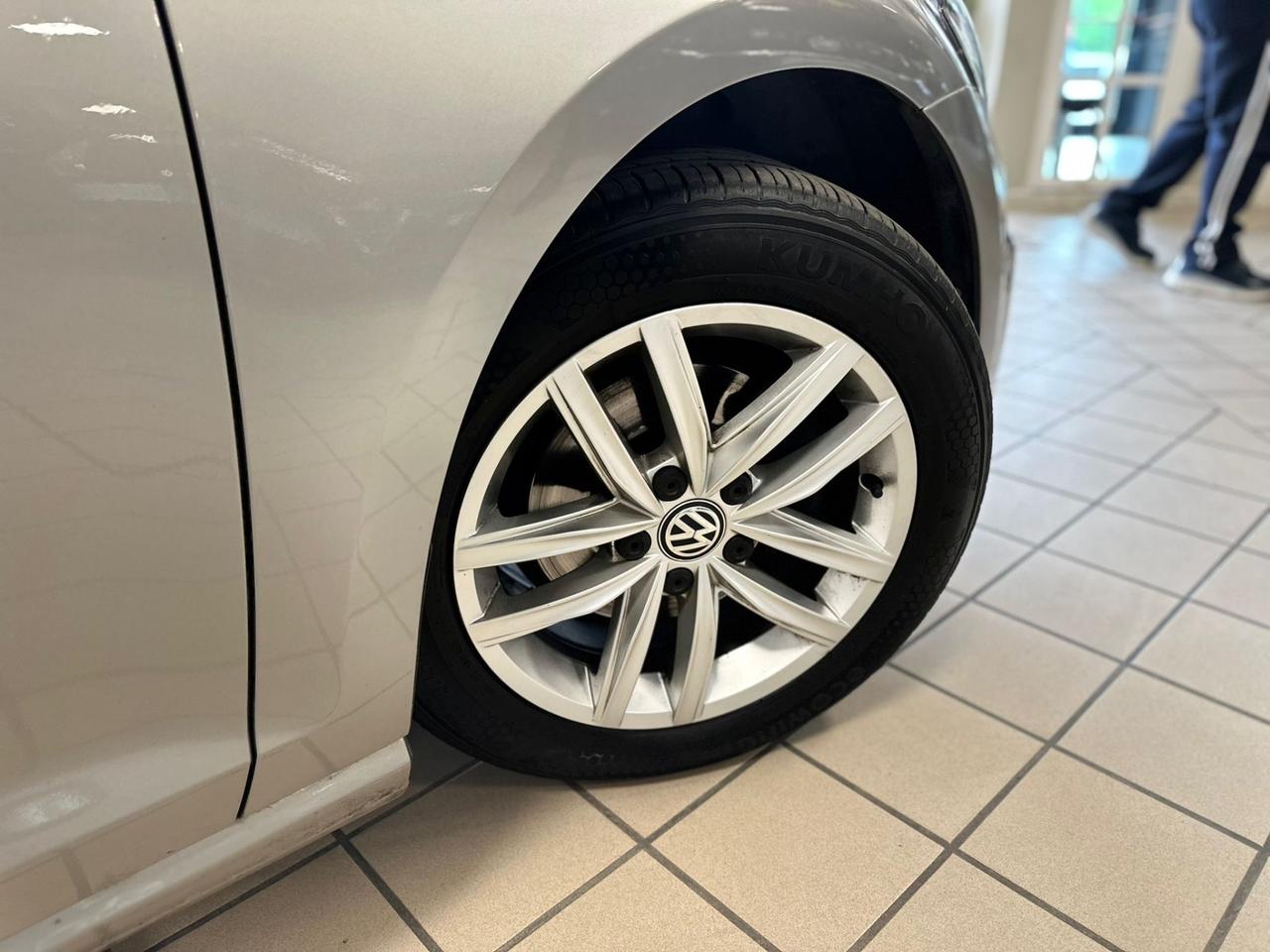 Volkswagen Golf 1.5 TGI DSG Style