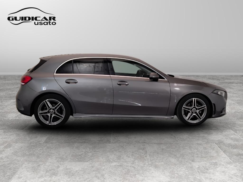 Mercedes-Benz Classe A - W177 2018 - A 200 d Premium 4matic auto