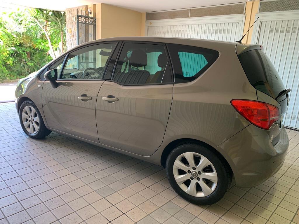 Opel Meriva II 2010 1.4 BENZINA