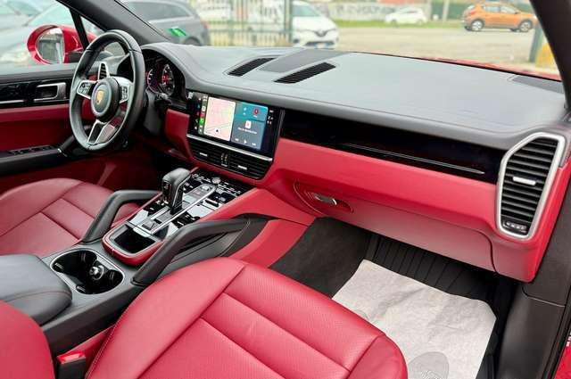 Porsche Cayenne 3.0 tiptronic Red Edition