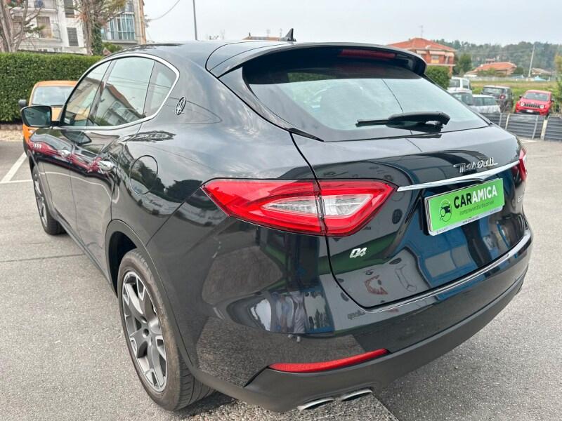 MASERATI Levante Levante V6 Diesel AWD Nerissim...
