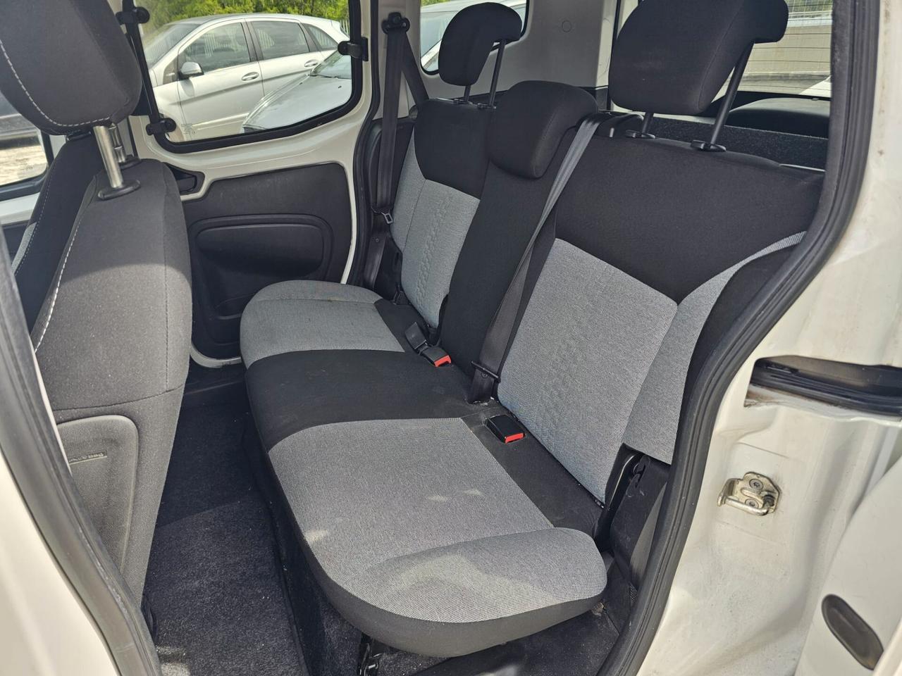 Fiat Qubo 1.4 8V 77 CV Lounge Natural Power