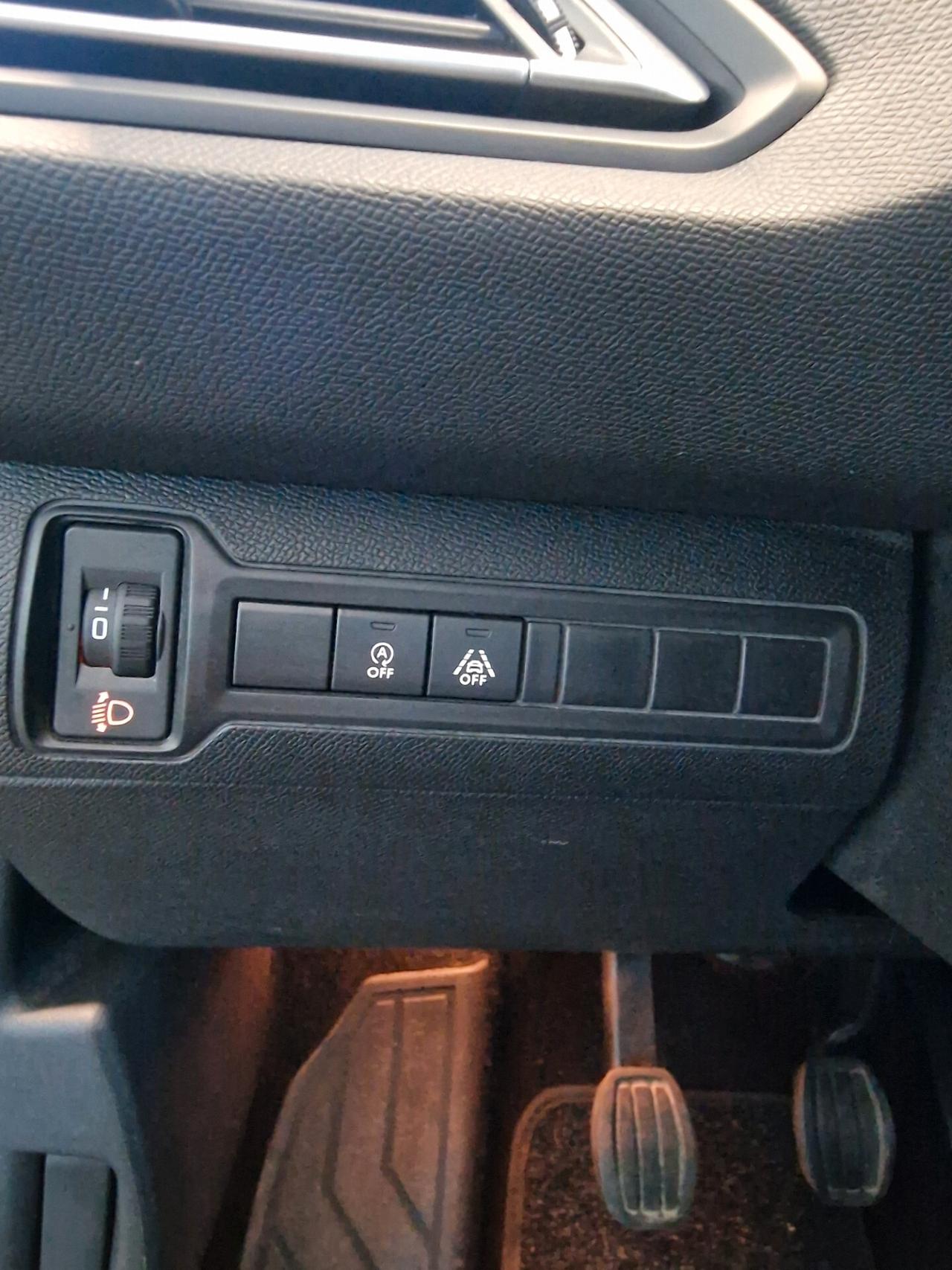 Peugeot 308 BlueHDi 130 S&S GT Line, 122 mila chilometri
