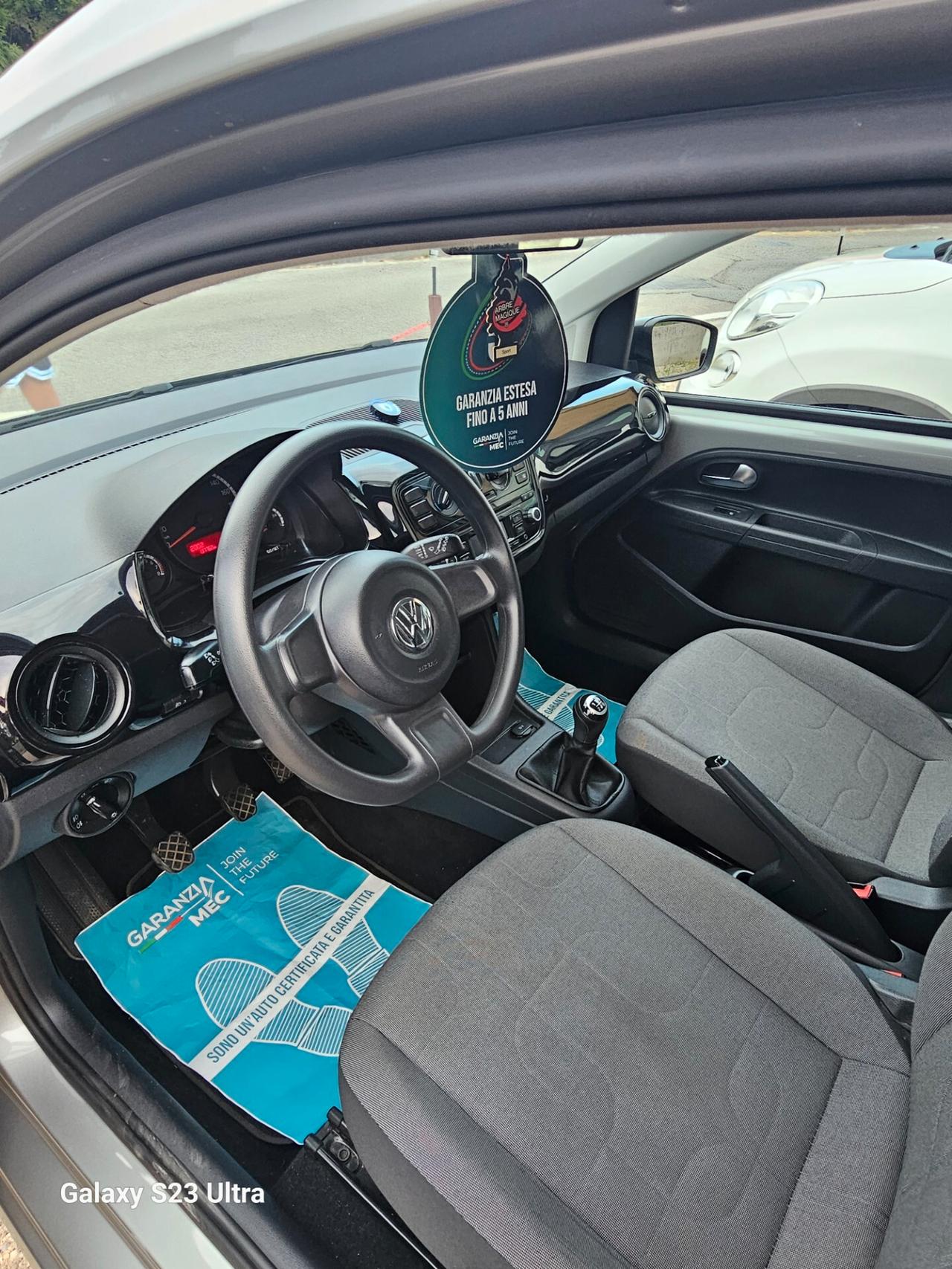 Volkswagen up! Move up