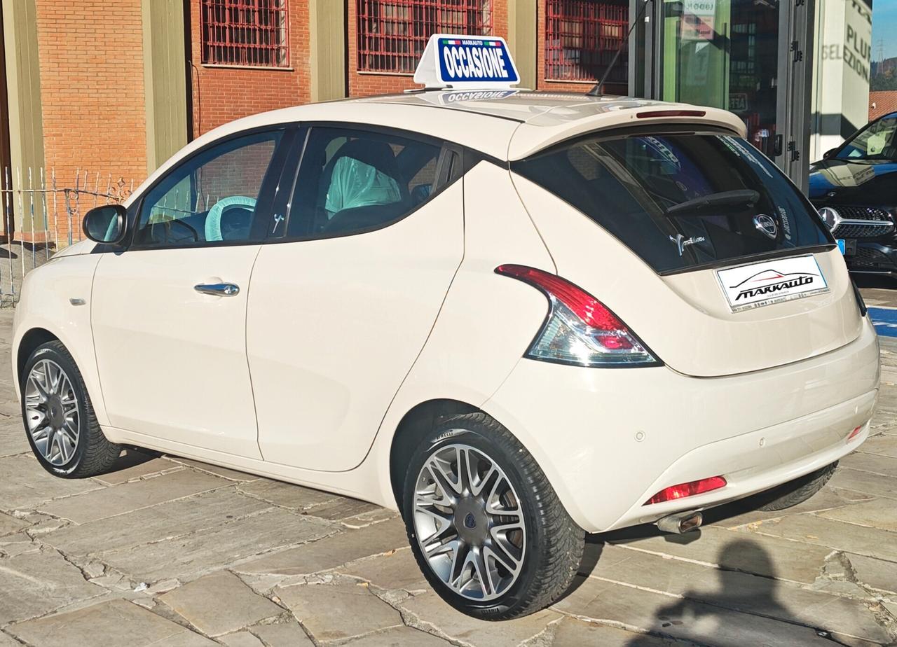 LANCIA YPSILON 1.2 69 CV 5P. PLATINUM