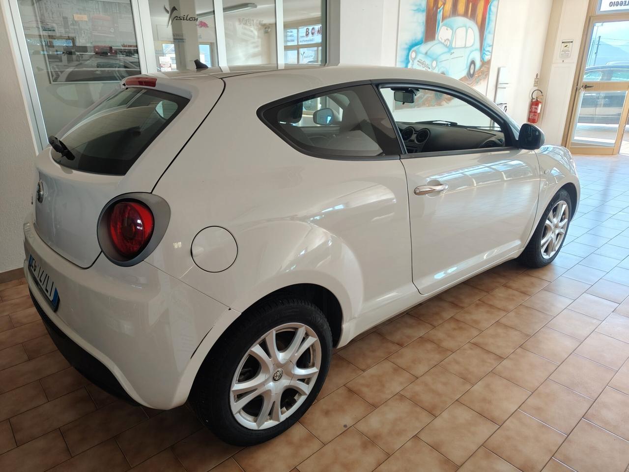 Alfa Romeo MiTo 1.3 JTDm-2 95 CV S&S Distinctive