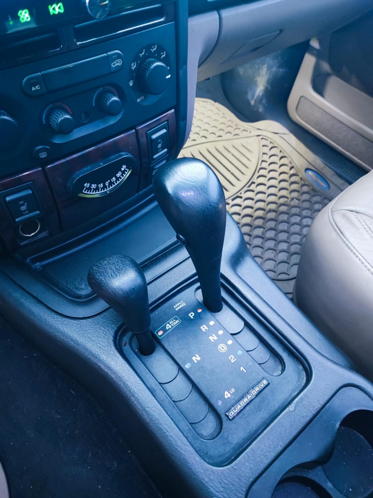Jeep Grand Cherokee 4.7 V8 cat High Output Overland LX