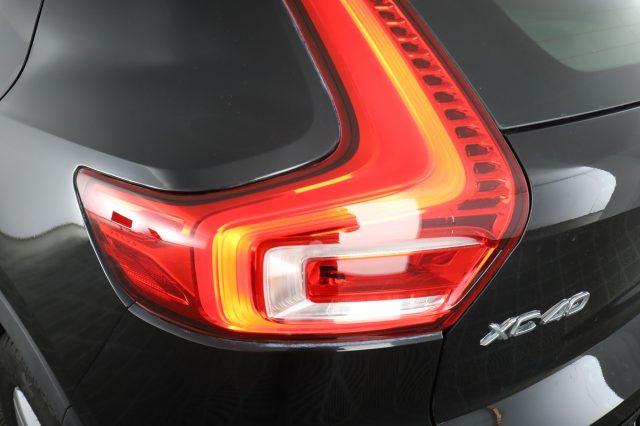 VOLVO XC40 XC40 T2 Geartronic Momentum Core