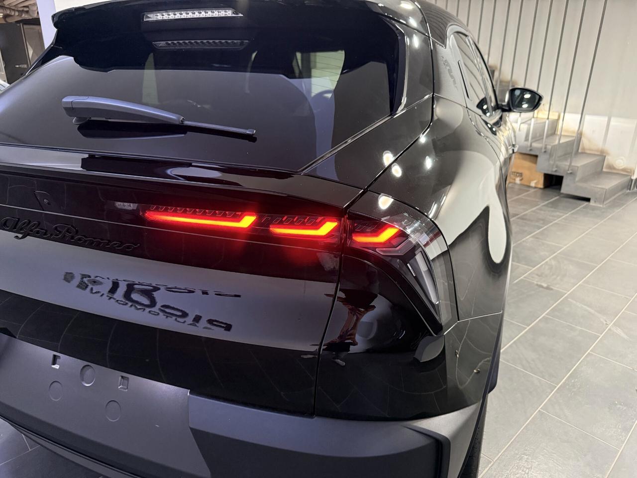 Alfa Romeo Junior 1.2 145 CV Hybrid eDCT6 Sprint
