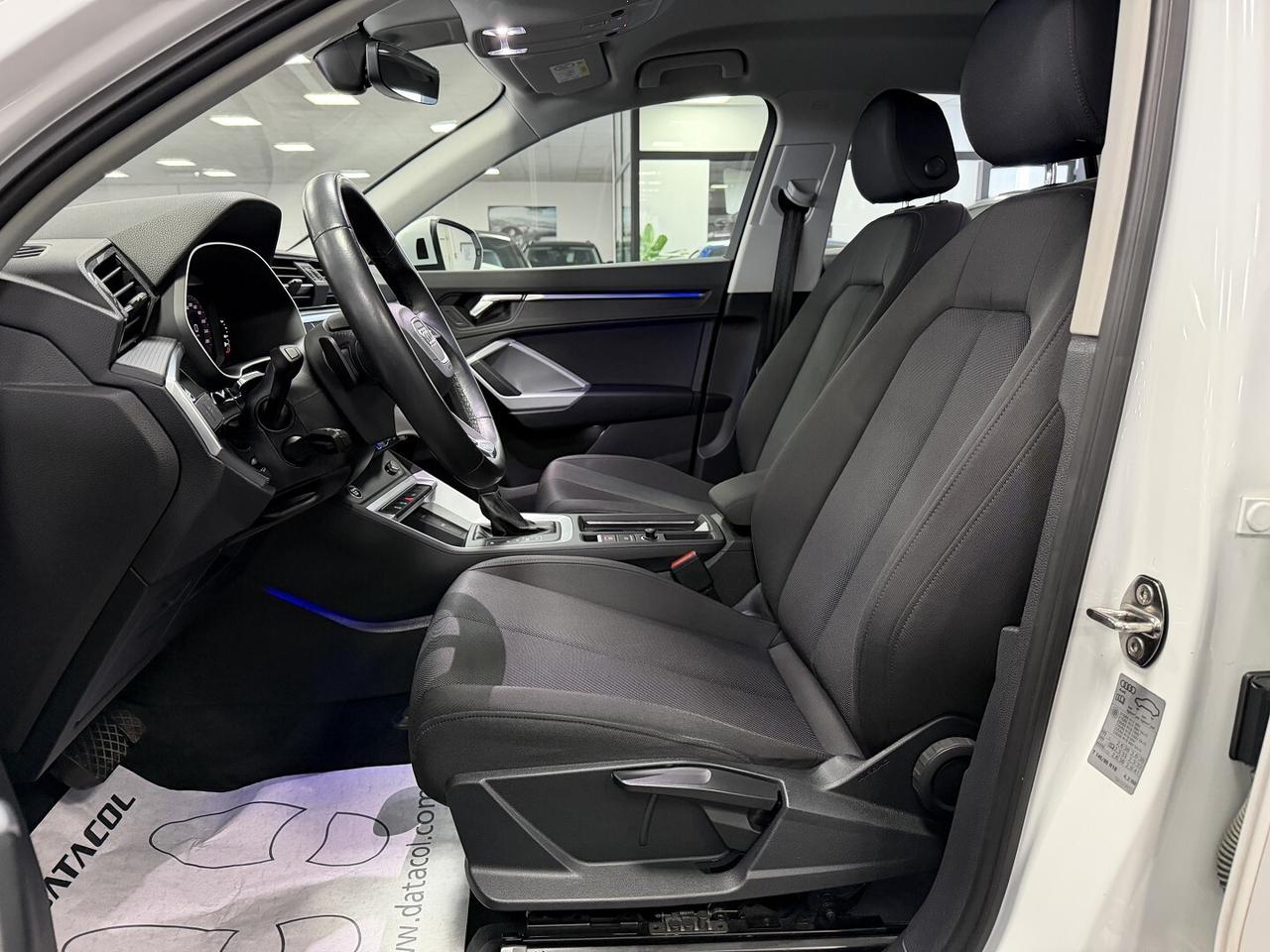 Audi Q3 35 2.0 tdi Business s-tronic