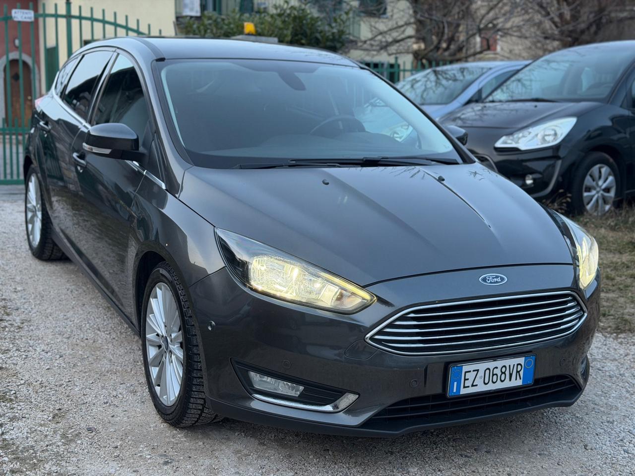 Ford FOCUS 1.6 120 CV TITANIUM KMCERT NAVI UNICOPR