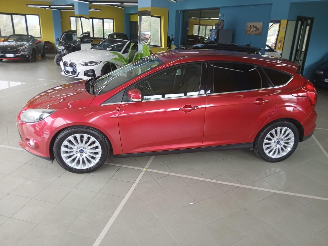 Ford Focus 2.0 TDCi 115 CV Powershift Titanium cambio automatico full